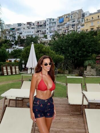 Full leaked Simona leskovska private onlyfans photo