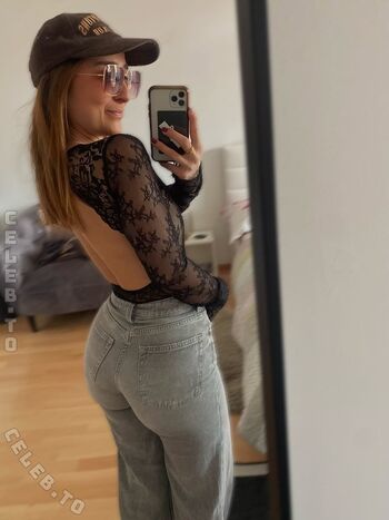 Full leaked Simona obereder page private photo