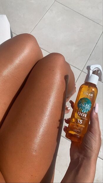 Full leaked Simonaaaab page private onlyfans photo