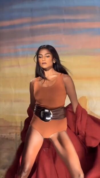 Full leaked Simone ashley page private onlyfans photo