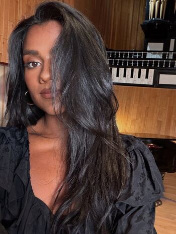 Full leaked Simone ashley private photo