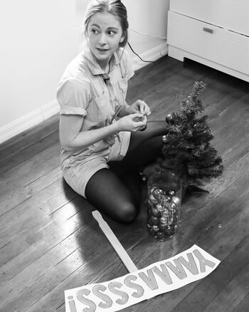 Full leaked Simone giertz private photo