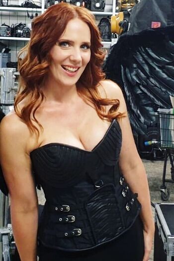 Simone Simons