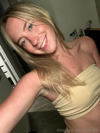 Full leaked Simplyliv co page private onlyfans photo