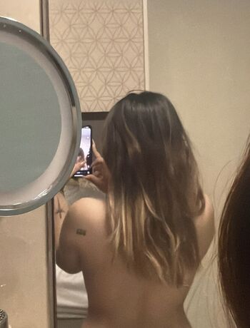 Full leaked Simranyonzon private photo