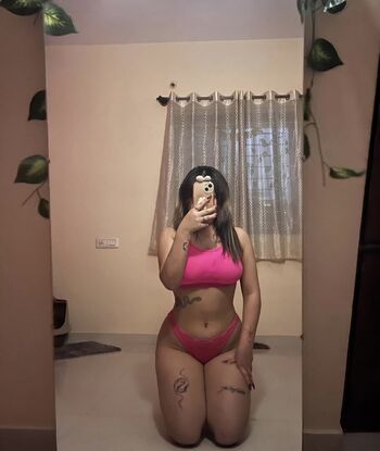 Full leaked Simranyonzon private photo