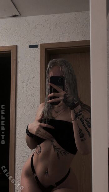 Full leaked Sina nck private onlyfans photo