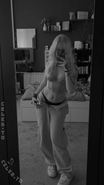 Full leaked Sina nck private onlyfans photo