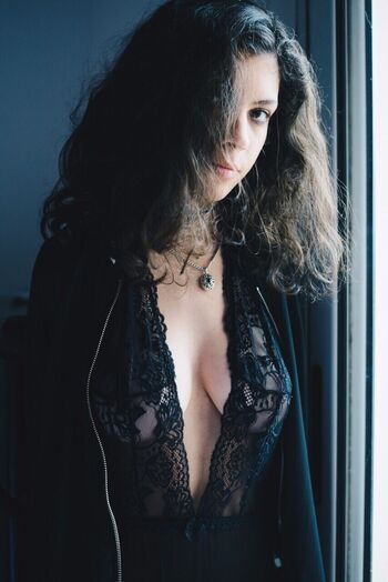 Full leaked Sinammonroll page private onlyfans photo