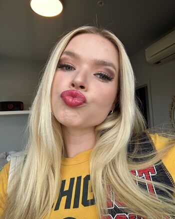 Full leaked Sinawynne private onlyfans photo