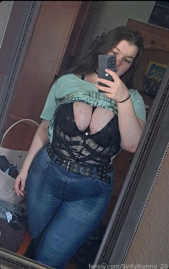 Full leaked Sinfulbunny private photo