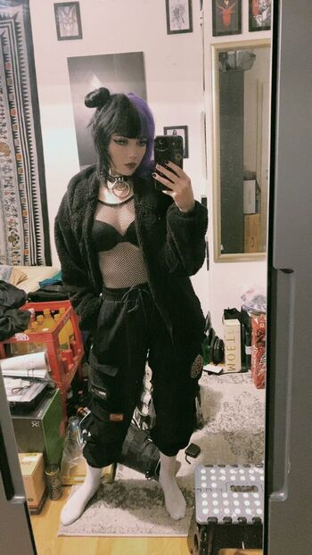 Full leaked Sinistermisa private photo