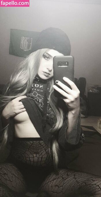Full leaked Sinistermisa private photo