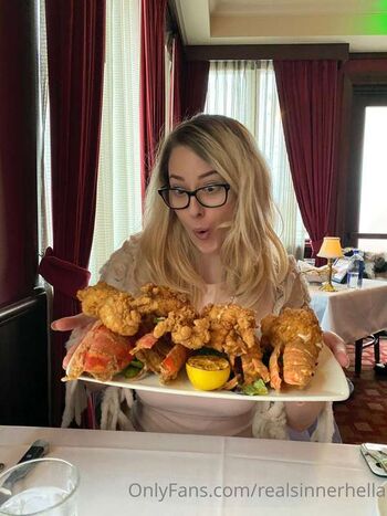 Full leaked Sinnerhella private onlyfans photo