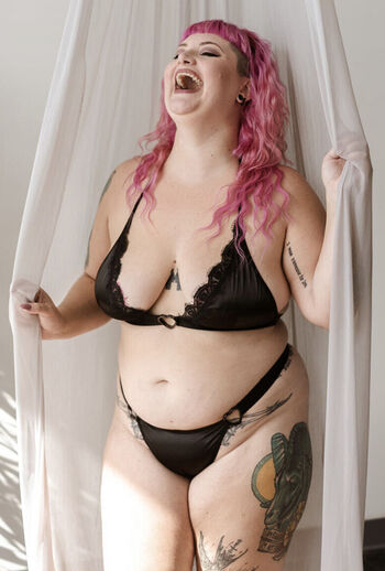 Full leaked Sinnstax private photo