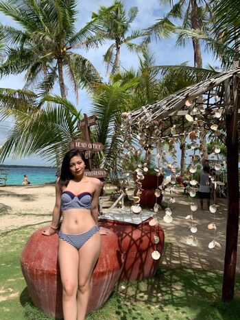 Full leaked Siobe lim private photo