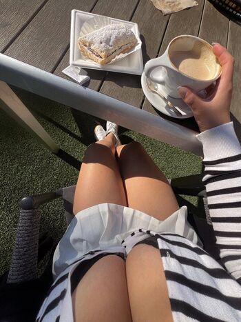 Full leaked Sipsofmilk private photo