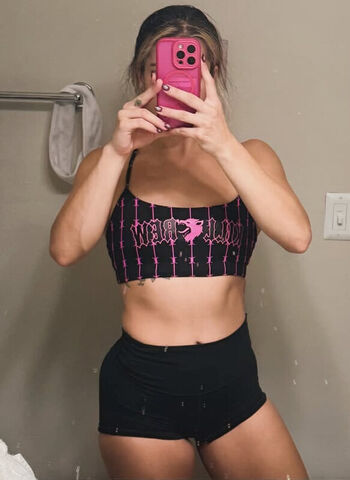 Full leaked Sirena linton page private photo
