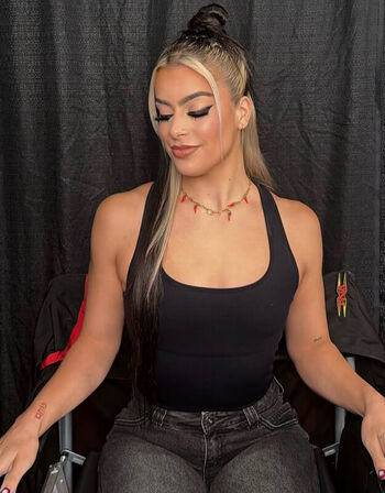 Full leaked Sirena linton page private photo