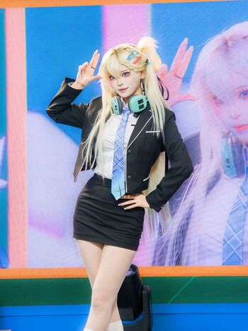 Full leaked Siru page private onlyfans photo