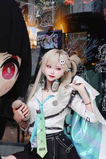 Full leaked Siru page private onlyfans photo