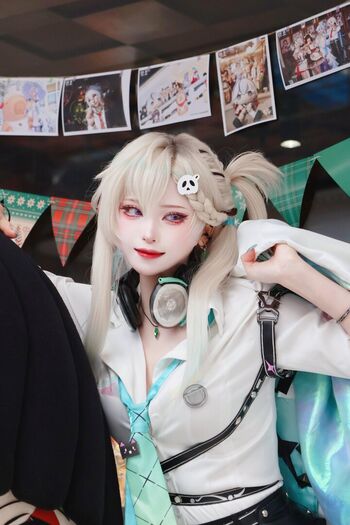 Full leaked Siru page private onlyfans photo