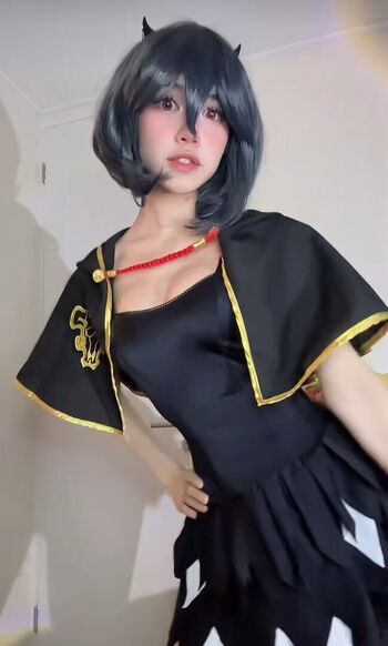 Full leaked Sishumii page private photo