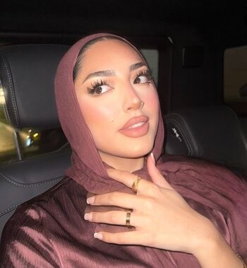 Full leaked Sisterhood private photo
