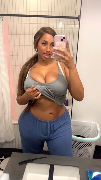 Full leaked Sixftcuban private onlyfans photo