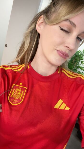 Full leaked Sjokz private photo