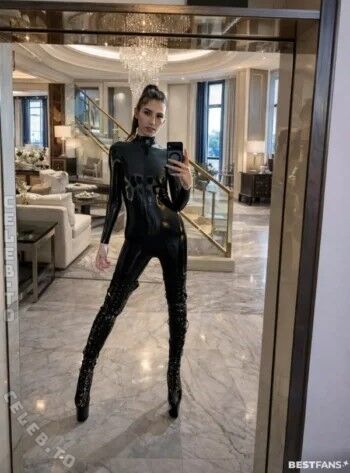 Full leaked Skarlya private photo