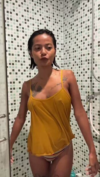 Full leaked Skinnydollthai private onlyfans photo