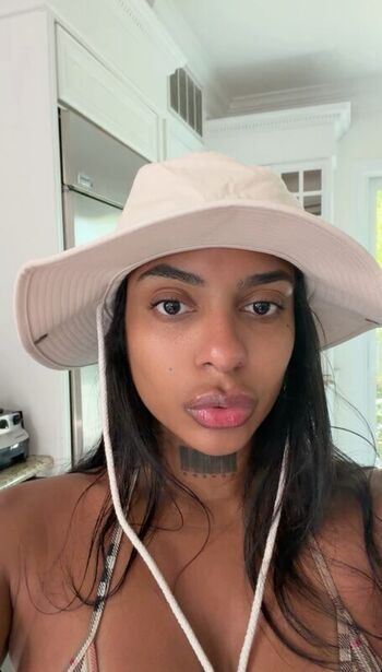 Full leaked Skye morales private photo