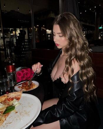 Full leaked Skyla carpenter private photo