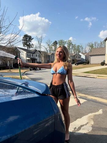 Full leaked Skylaspamyy alainza private onlyfans photo