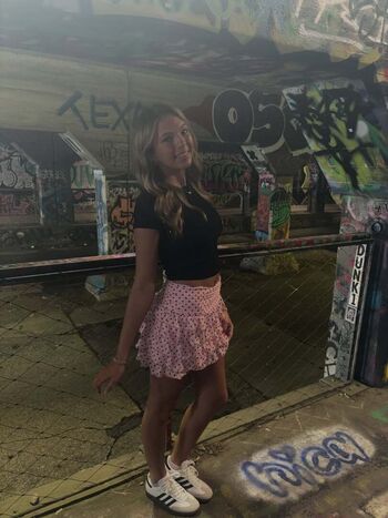 Full leaked Skylaspamyy alainza private onlyfans photo