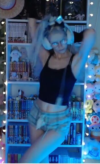 Full leaked Skymi chan page private onlyfans photo