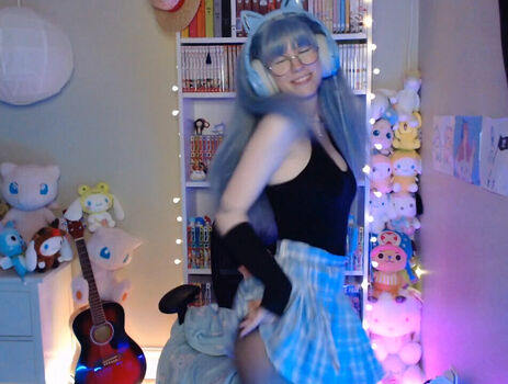 Full leaked Skymi chan private onlyfans photo