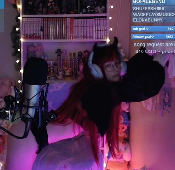 Full leaked Skymi chan private onlyfans photo