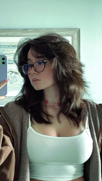 Full leaked Skypiiiii private onlyfans photo