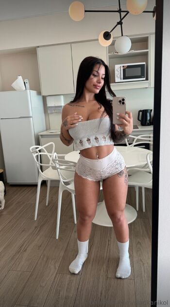 Full leaked Sladkanikol private onlyfans photo