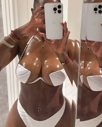 Full leaked Slay kelly private photo