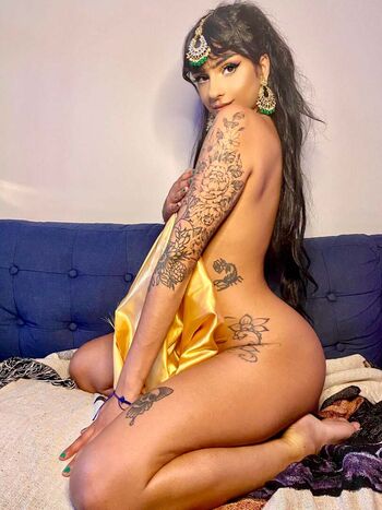 Full leaked Slayhil private photo