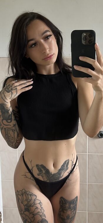 Full leaked Slayvixen private photo