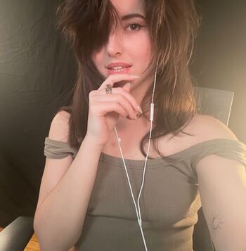 Full leaked Slight sounds private photo