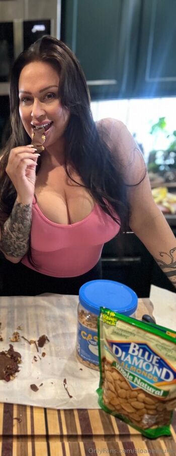Full leaked Sloanekourts private photo