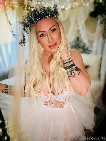 Full leaked Sloanekourts private photo