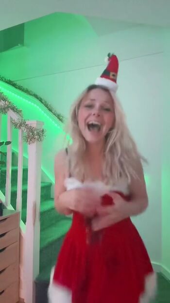 Full leaked Smileydani page private onlyfans photo