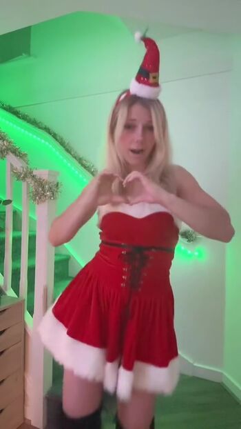 Full leaked Smileydani page private onlyfans photo