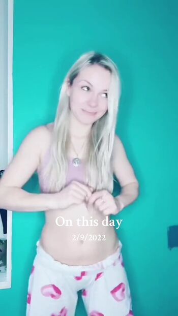 Full leaked Smileydani page private onlyfans photo